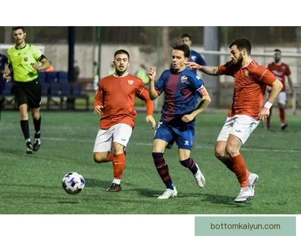 库尔图瓦与米利唐联手防线状态回暖，表现值得关注